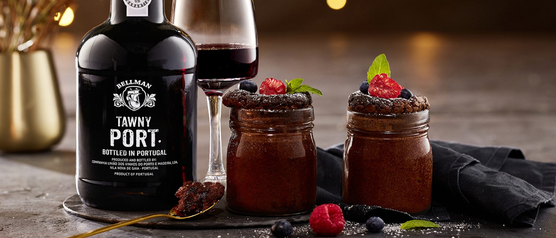 Lauwarme Schoko-Küchlein mit marinierten Beeren – Rezepte von ALDI Nord