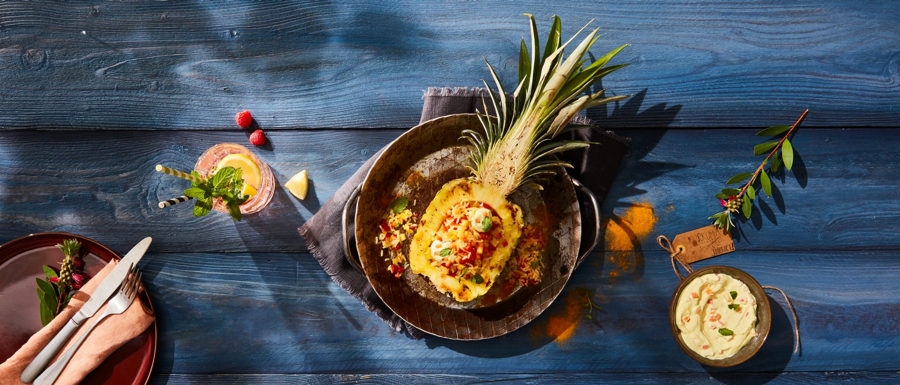 Gefüllte Ananas vom Grill mit KurkumaPapayaJoghurt Rezepte von ALDI