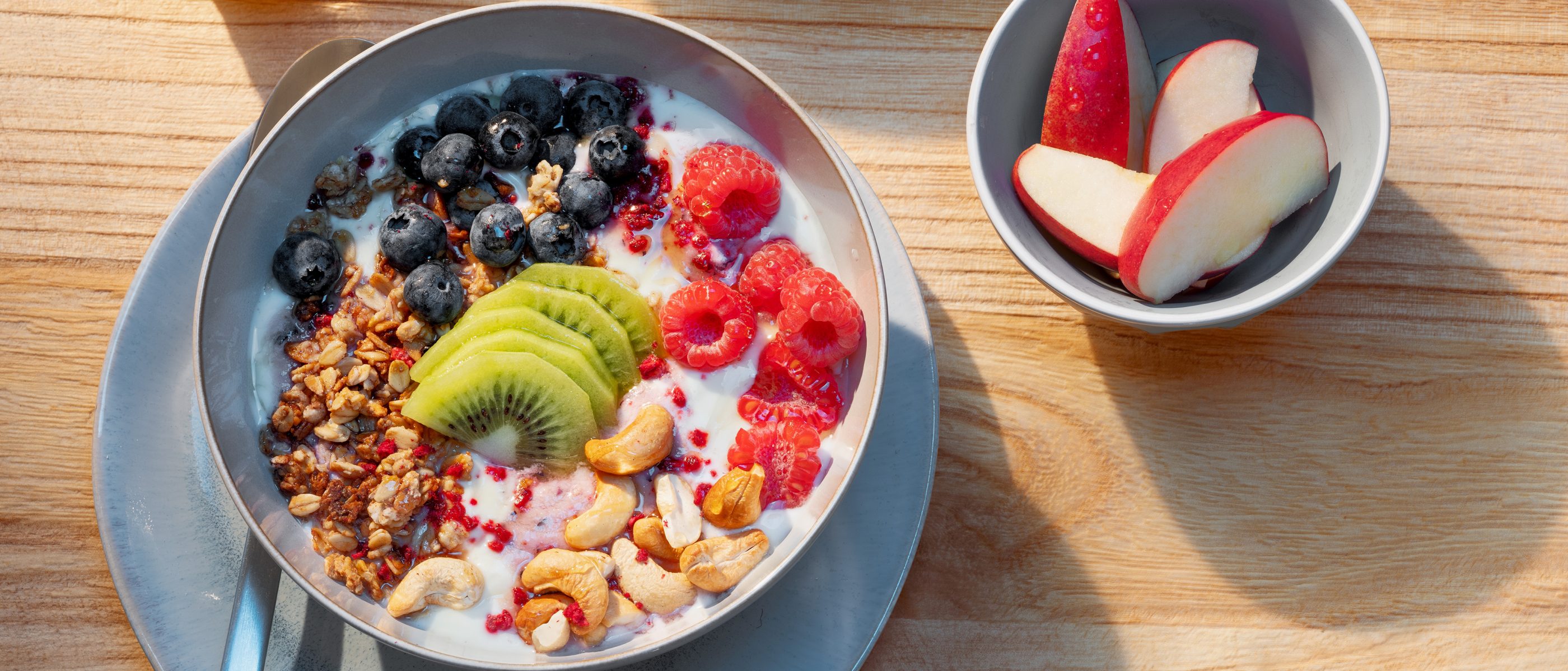 Joghurt-Müsli-Bowl – Rezepte von ALDI Nord