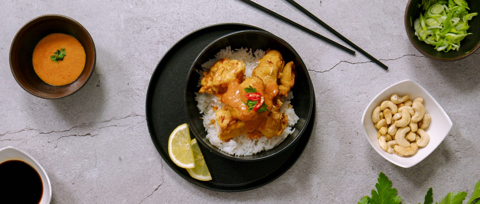 Frittiertes Tempura-Hähnchen mit Reis und Currysauce – Rezepte von ALDI ... Frittiertes Tempura-Hähnchen mit Reis und Currysauce – Rezepte von ALDI ...