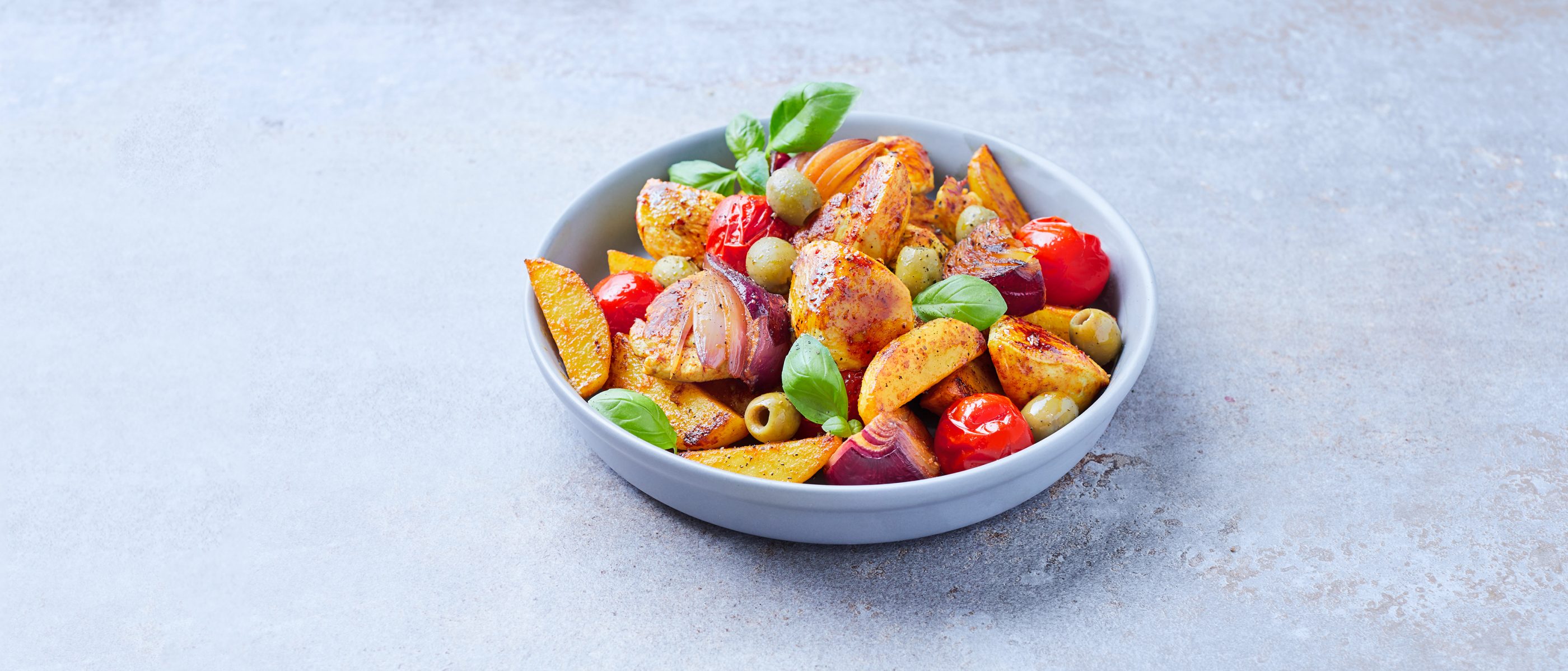 Ofen-Hähnchenbrust mit Kartoffeln, Tomaten und Zwiebeln – Rezepte von ...
